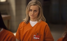 Images_135087_thumb_taylor-schilling-anos-orange-is_0_63_1500_933