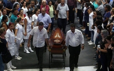 Images_153672_thumb_despiden-victimas-tiroteo-escuela-brasil